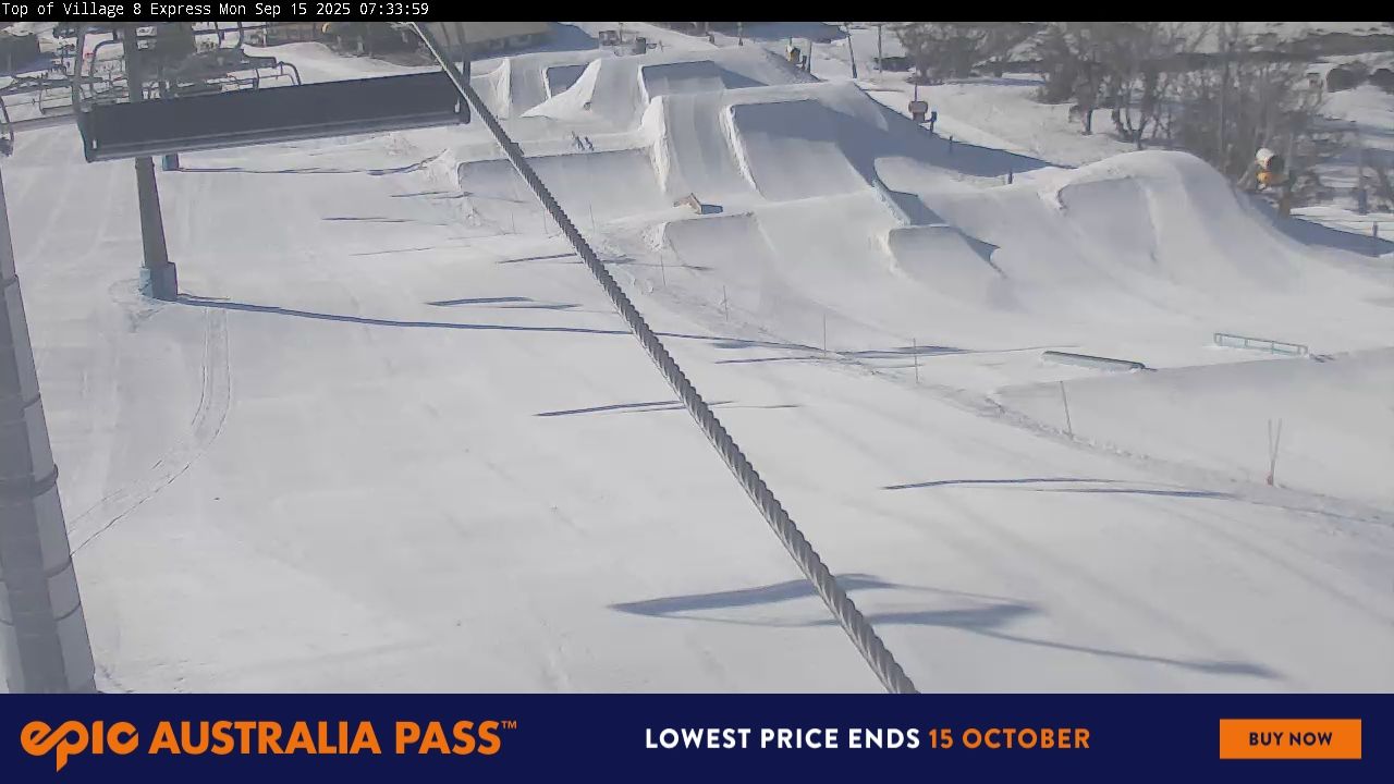Webcam Perisher: Village Eight