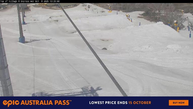 Webcam Perisher: Village Eight