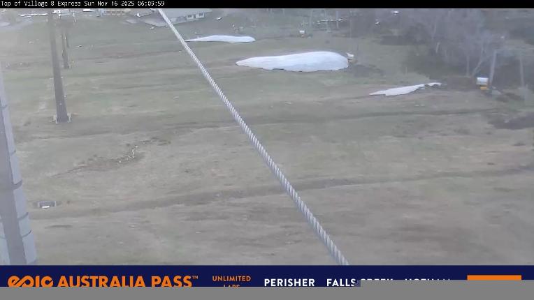 Webcam Perisher: Village Eight