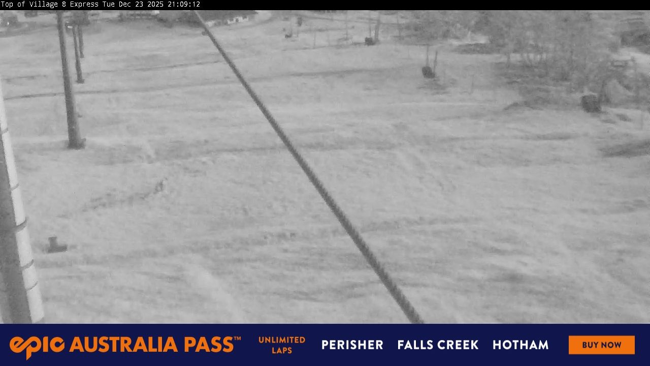 Webcam Perisher: Village Eight