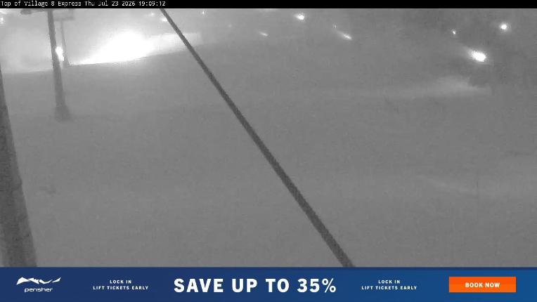 Webcam Perisher: Village Eight