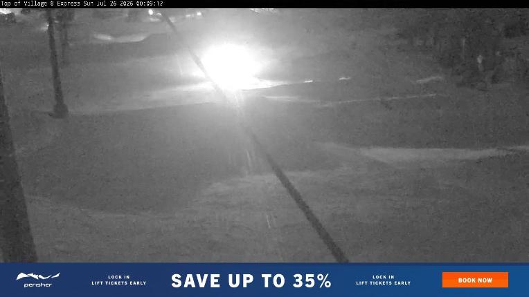 Webcam Perisher: Village Eight