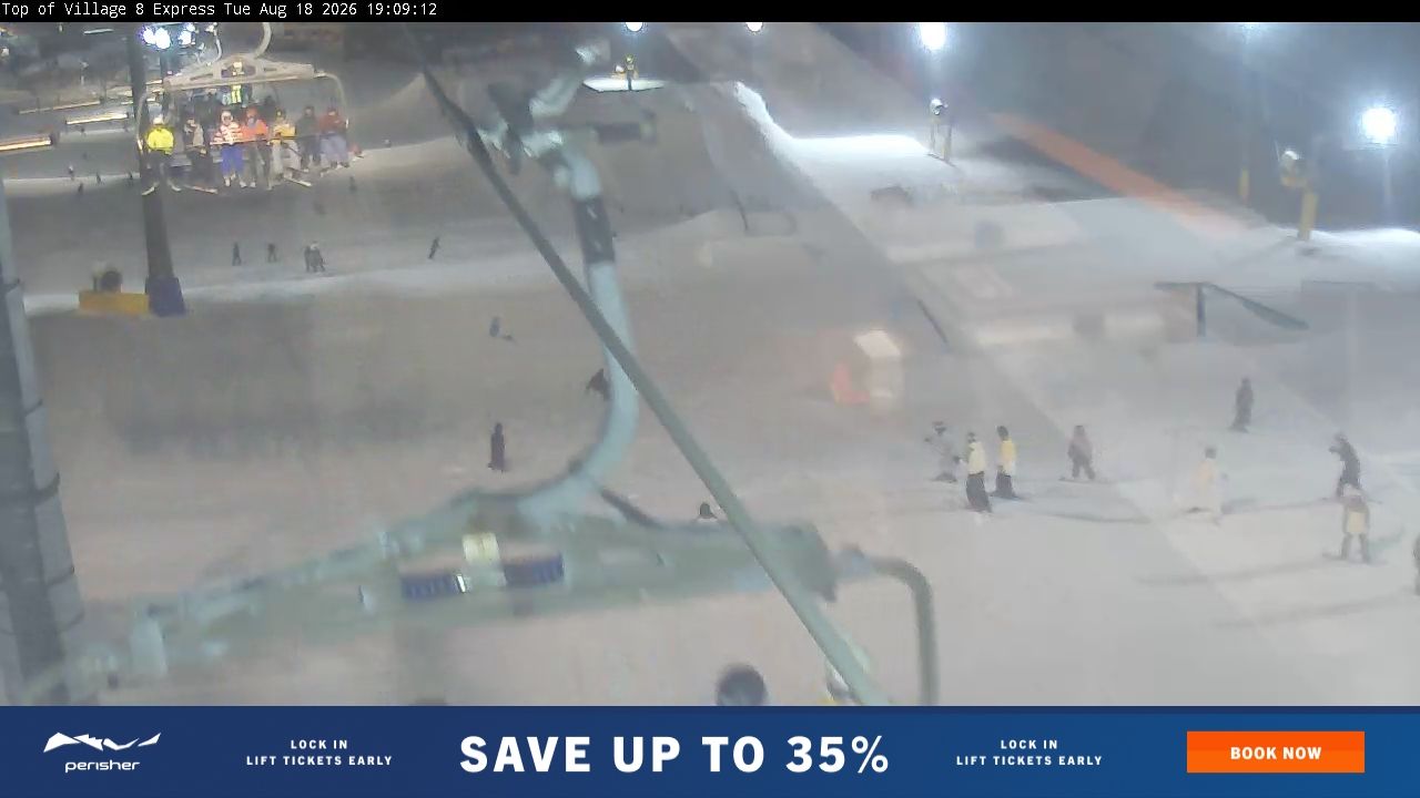 Webcam Perisher: Village Eight