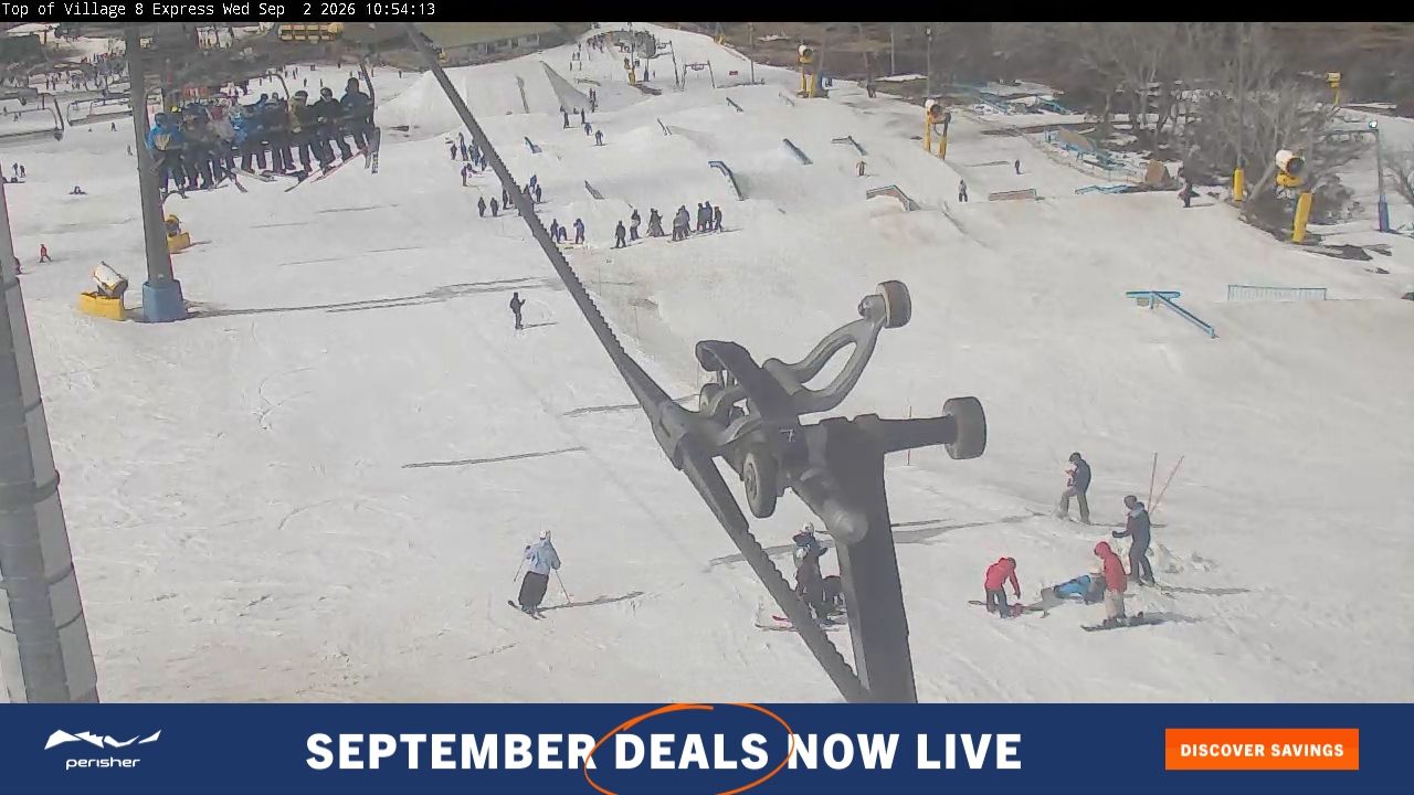 Webcam Perisher: Village Eight