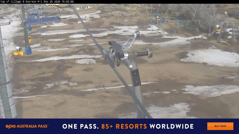 Webcam Perisher: Village Eight