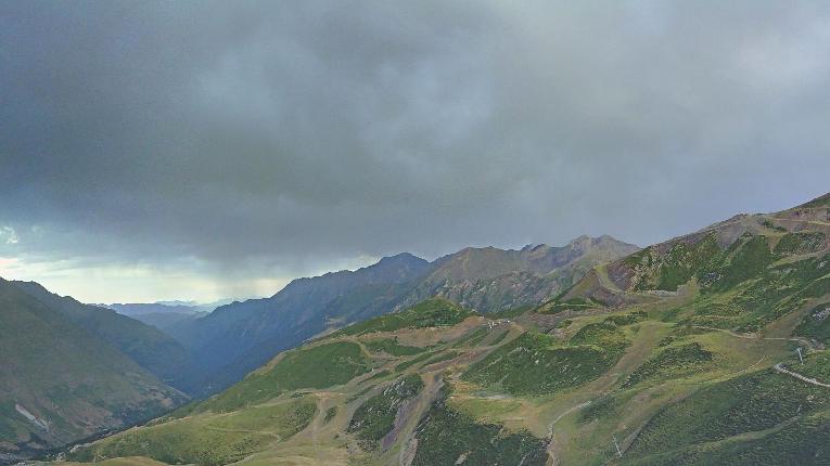 Webcam Piau Engaly: Panoramique 2200m