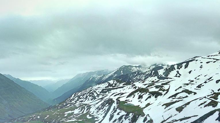 Webcam Piau Engaly: Panoramique 2200m