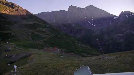 Piau Engaly: Vallée de Badet (viewsurf.com)