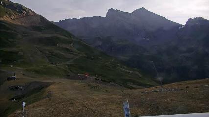Piau Engaly: Vallée de Badet (viewsurf.com)