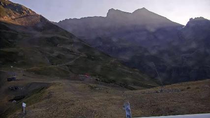Piau Engaly: Vallée de Badet (viewsurf.com)