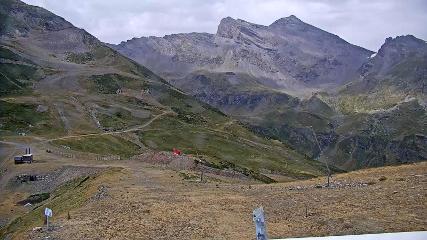 Piau Engaly: Vallée de Badet (viewsurf.com)