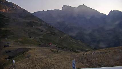 Piau Engaly: Vallée de Badet (viewsurf.com)