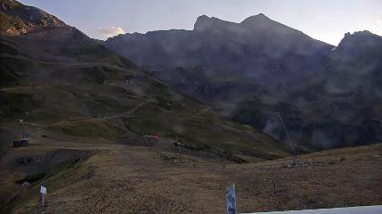 Piau Engaly: Vallée de Badet (viewsurf.com)