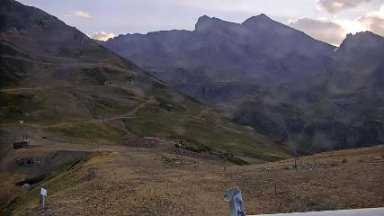 Piau Engaly: Vallée de Badet (viewsurf.com)