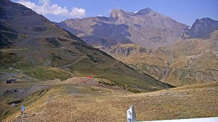 Piau Engaly: Vallée de Badet (viewsurf.com)