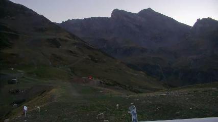 Piau Engaly: Vallée de Badet (viewsurf.com)
