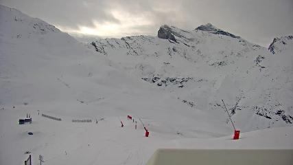 Piau Engaly: Vallée de Badet (viewsurf.com)