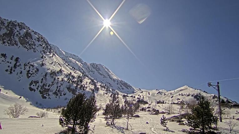 Webcam Porté Puymorens: Arrivee telesiege Estagnol