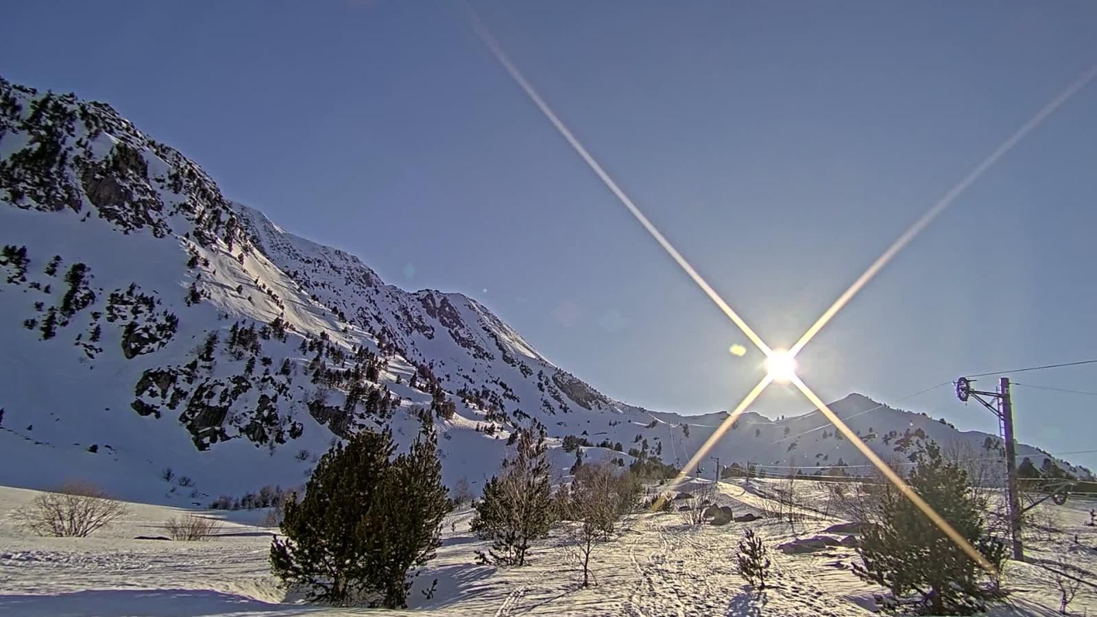 Webcam Porté Puymorens: Arrivee telesiege Estagnol