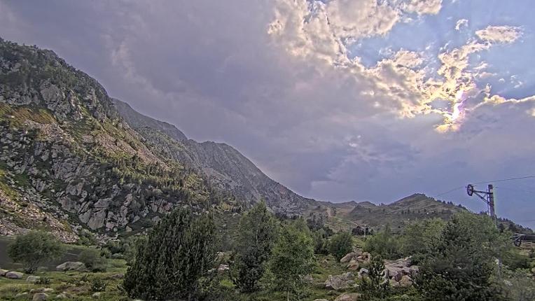Webcam Porté Puymorens: Arrivee telesiege Estagnol