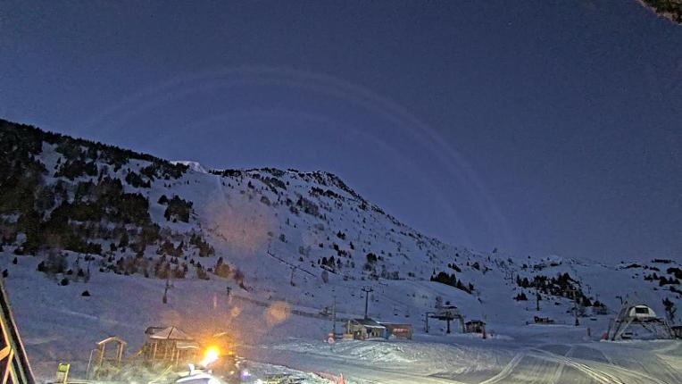 Webcam Porté Puymorens: La vignole