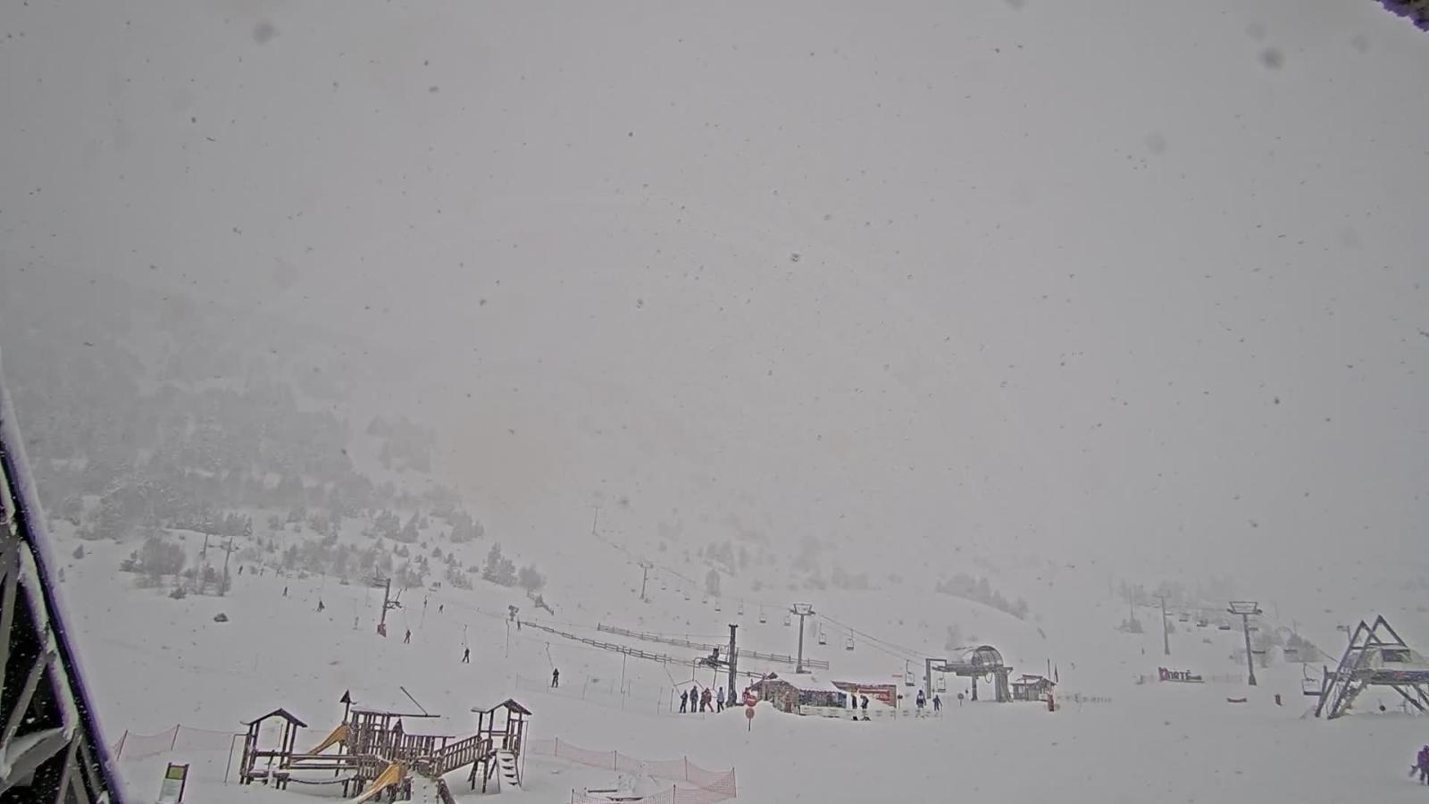 Webcam Porté Puymorens: La vignole