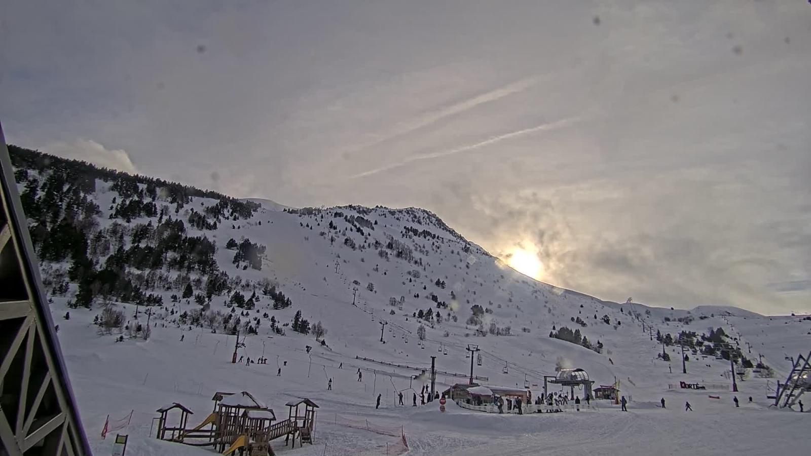 Webcam Porté Puymorens: La vignole