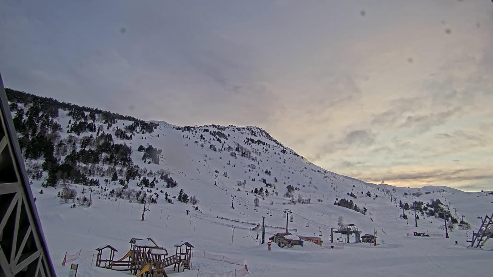 Webcam Porté Puymorens: La vignole