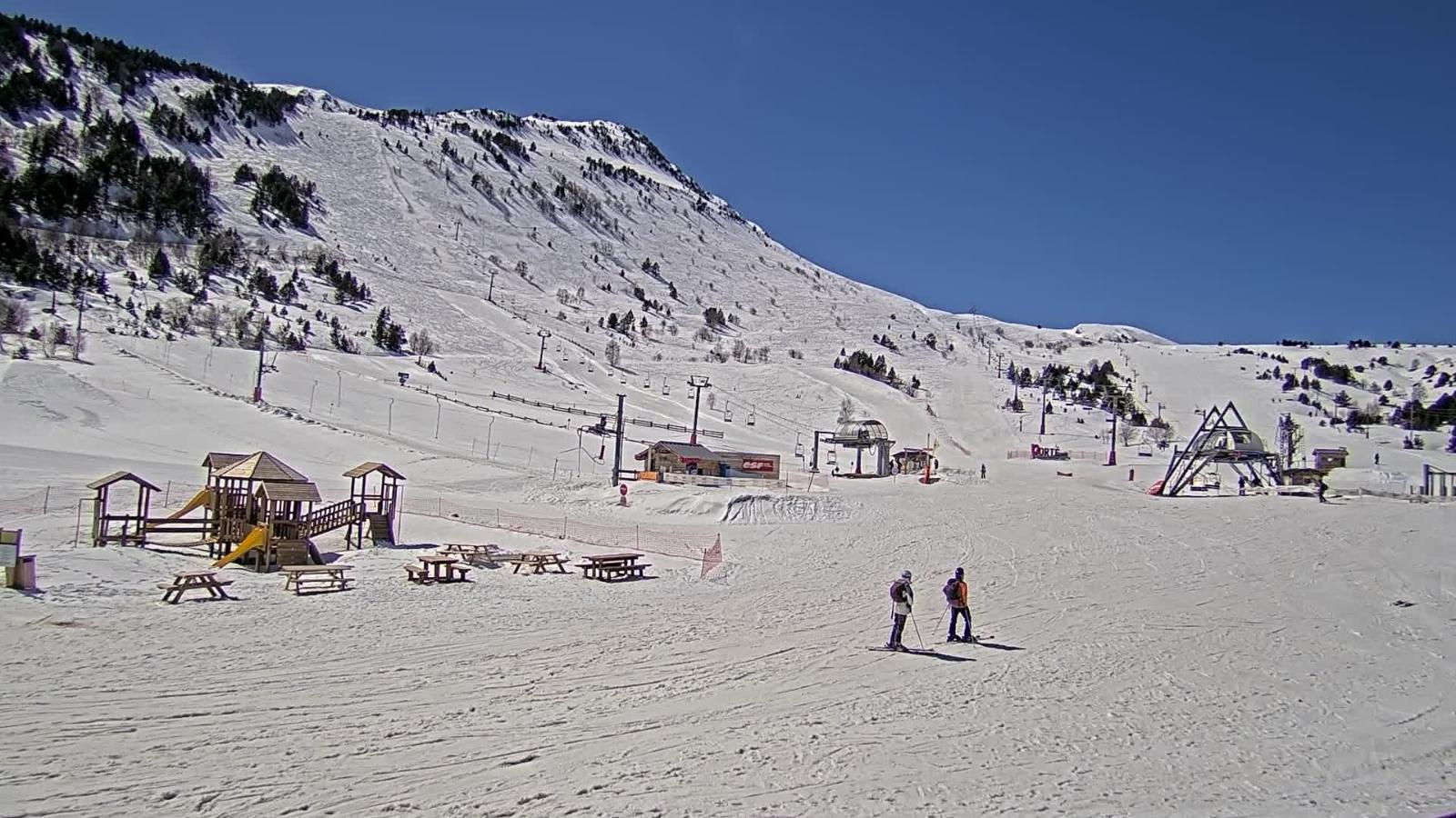 Webcam Porté Puymorens: La vignole