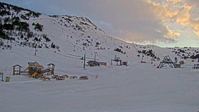 Webcam Porté Puymorens: La vignole