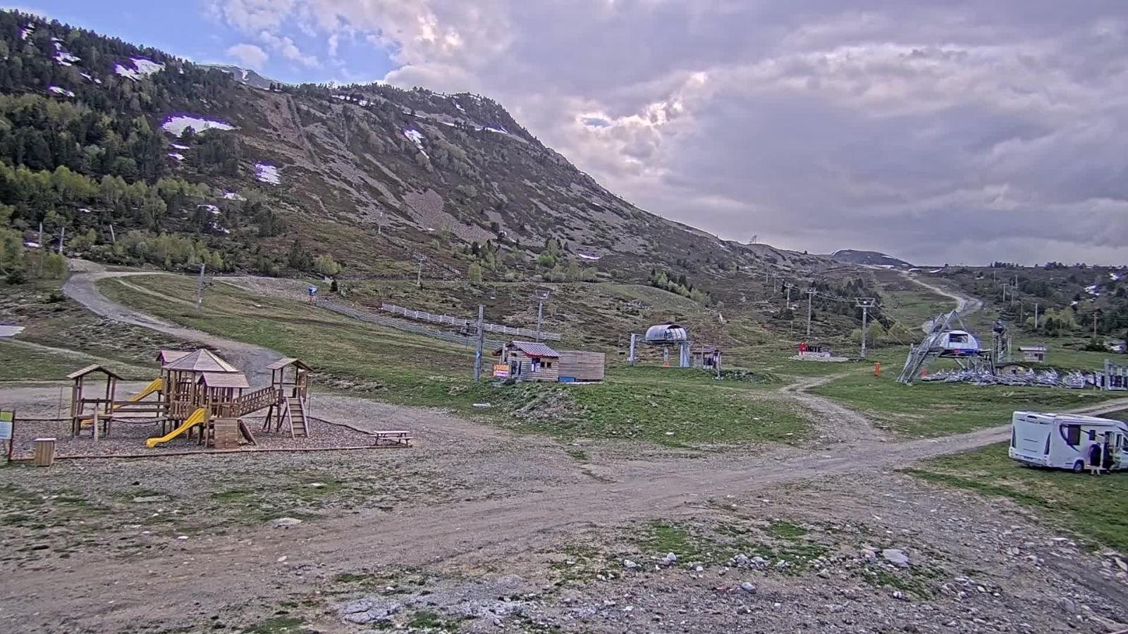 Webcam Porté Puymorens: La vignole
