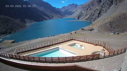 Portillo: Laguna (skiportillo.com)