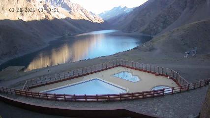 Portillo: Laguna (skiportillo.com)