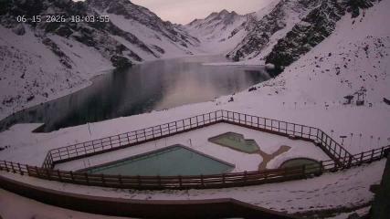 Portillo: Laguna (skiportillo.com)