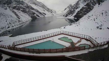 Portillo: Laguna (skiportillo.com)