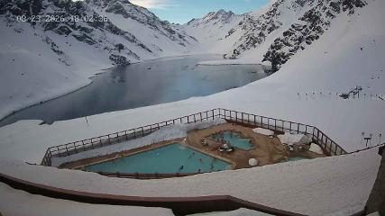 Portillo: Laguna (skiportillo.com)
