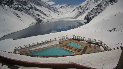 Portillo: Laguna (skiportillo.com)