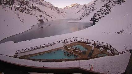 Portillo: Laguna (skiportillo.com)