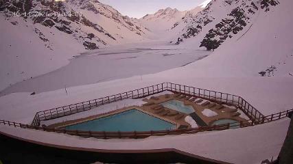 Portillo: Laguna (skiportillo.com)