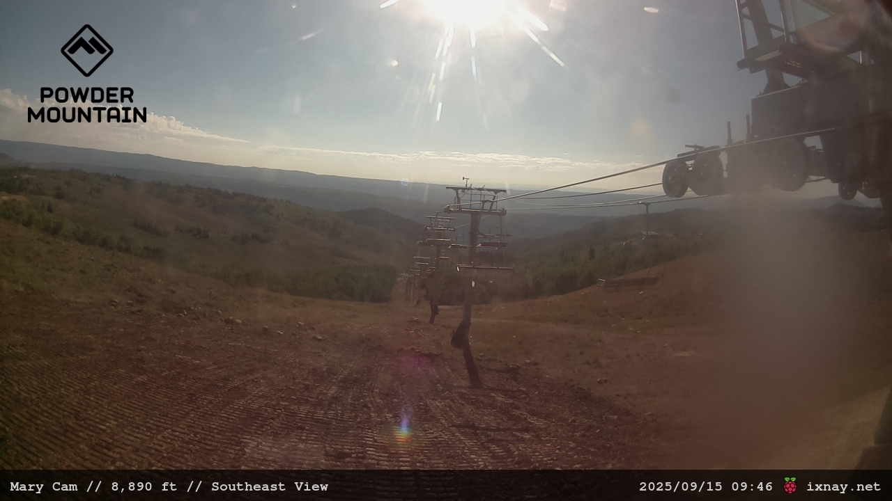 Webcam Powder Mountain: Timberline Lodge