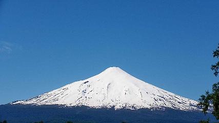 Pucon: Villarrica 01 (sernageomin.cl)