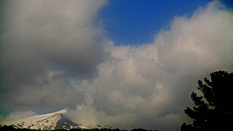 Webcam Pucon: Villarrica Llafenco