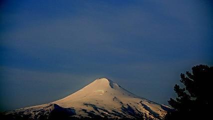 Pucon: Villarrica Llafenco (sernageomin.cl)