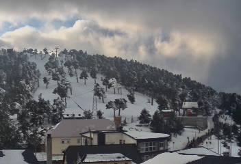 Webcam Puerto de Navacerrada: Zona Baja: Pista El telegrafo