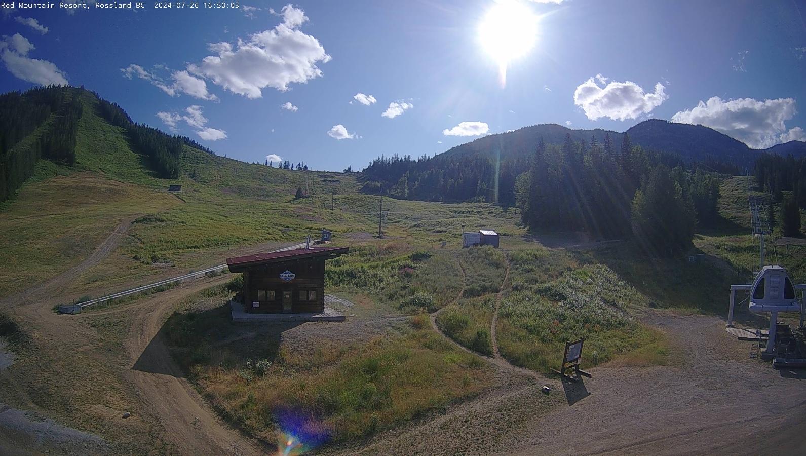 Webcam Red Mountain: Base Lodge Cam