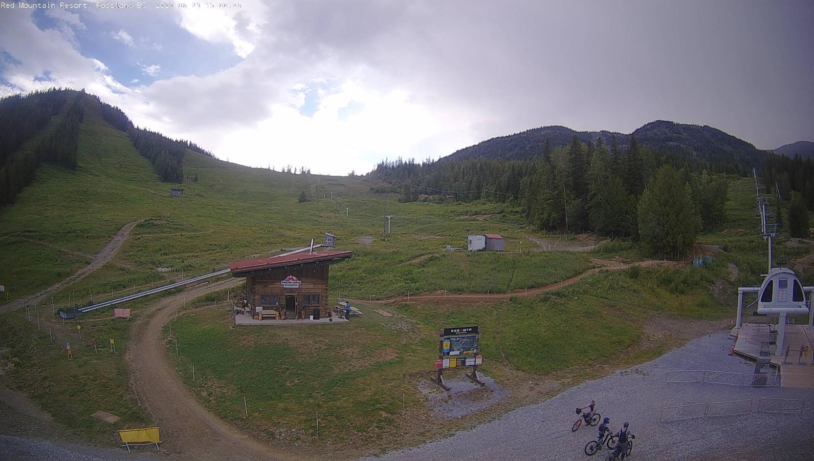 Webcam Red Mountain: Base Lodge Cam