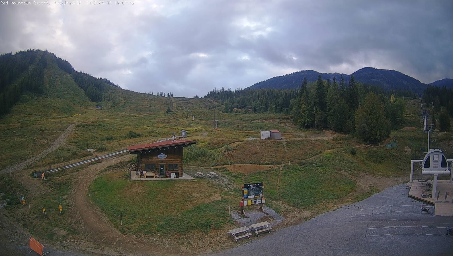 Webcam Red Mountain: Base Lodge Cam