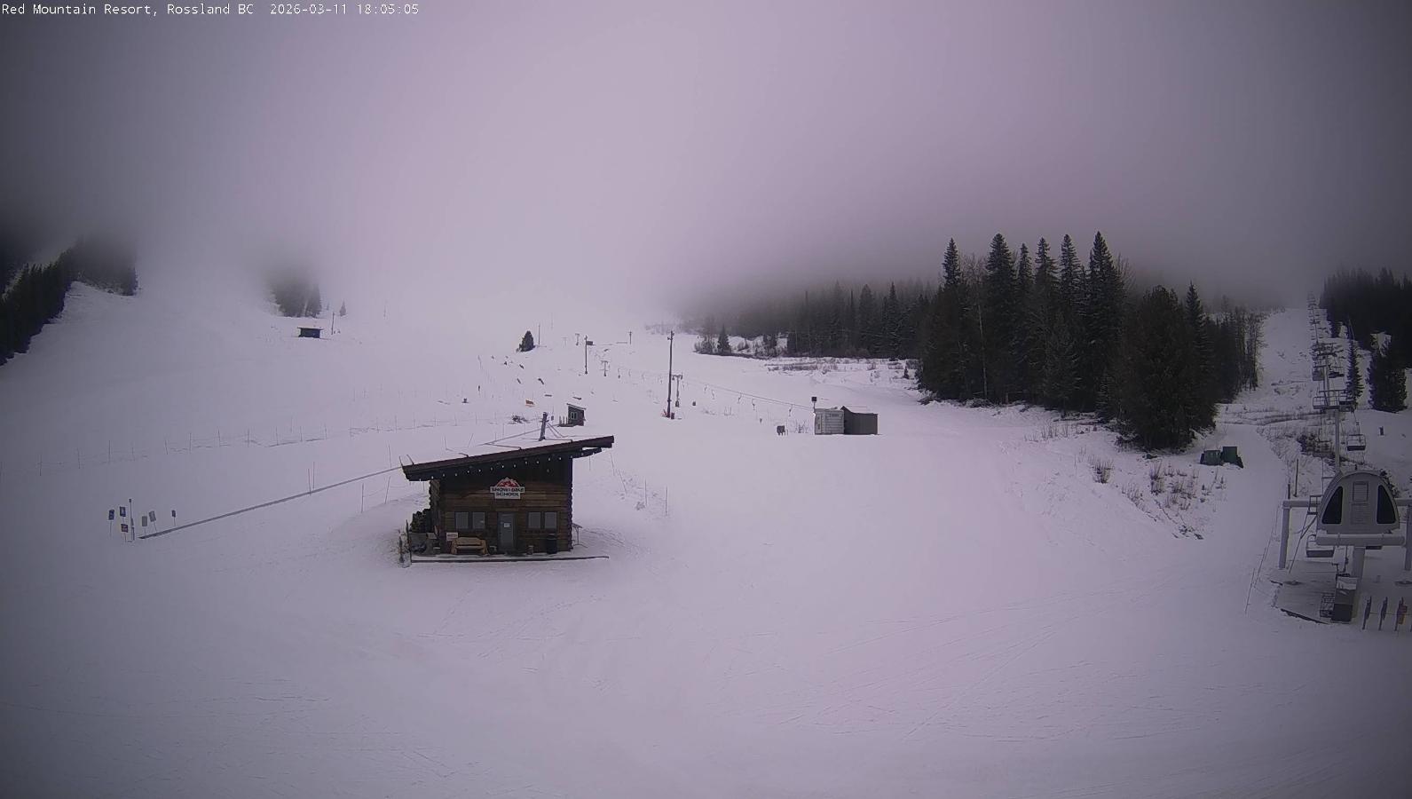 Webcam Red Mountain: Base Lodge Cam