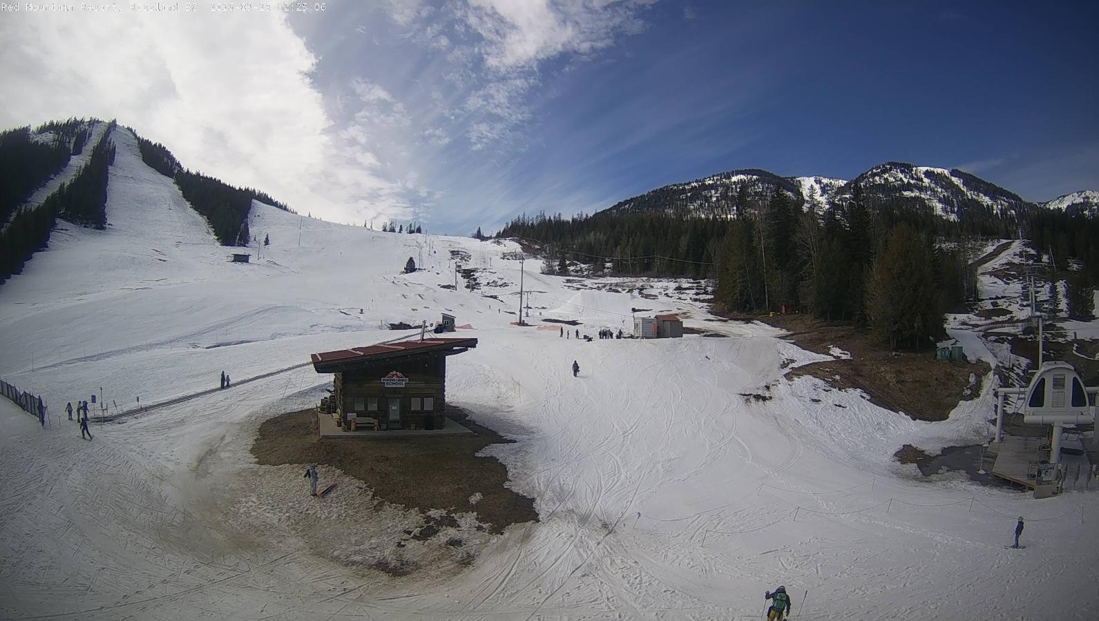 Webcam Red Mountain: Base Lodge Cam