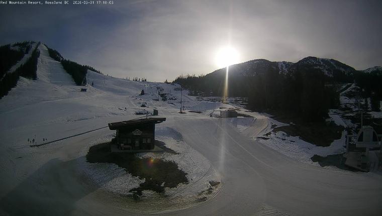 Webcam Red Mountain: Base Lodge Cam
